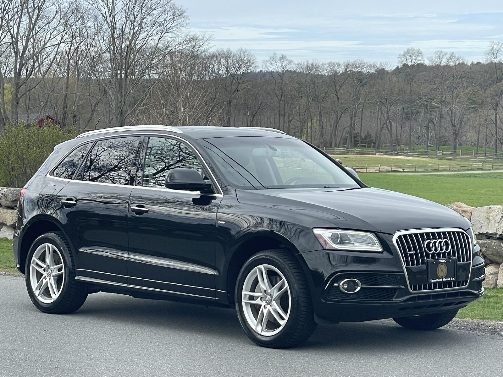 Topsfield Motor Company 2015 Audi Q5 Premium Plus Vehicle Details